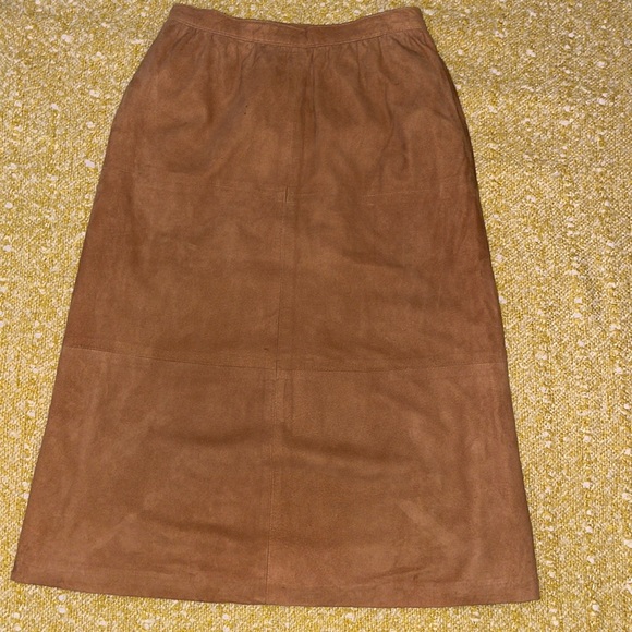 Even Picone Suede Skirt - Picture 1 of 10
